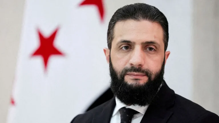 El presidente Ahmed al Sharaa consolida el control de Siria tras la retirada kurda
