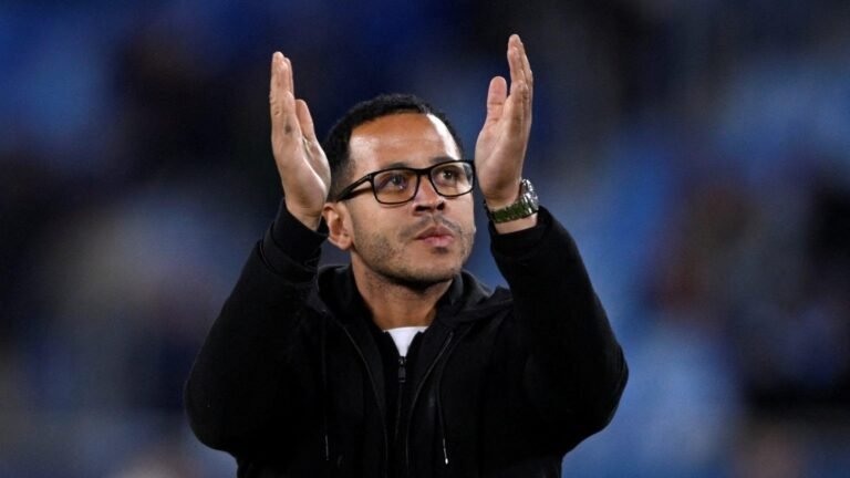 El riesgo calculado del Chelsea: la apuesta por Liam Rosenior, el 'profesor'
