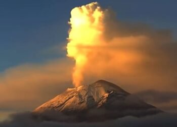 Mayor actividad del Popocatépetl en 14 días y alerta fase dos