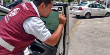 A PARTIR DE ABRIL: Sancionarán a vehículos con polarizados irregulares o sin permisos