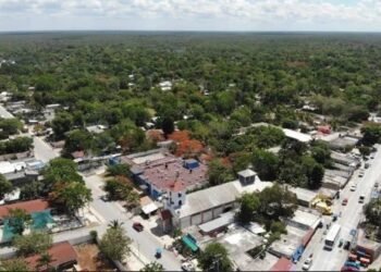 CERTEZA JURÍDICA: Buscan regularizar 20 mil lotes en ejidos de QR