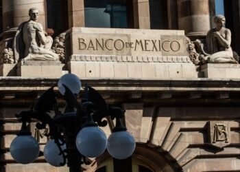 Récord histórico: la banca de México gana 278 mil millones en medio de recortes del BdeM