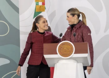 Sheinbaum blinda a Marina del Pilar ante controversia por exesposo