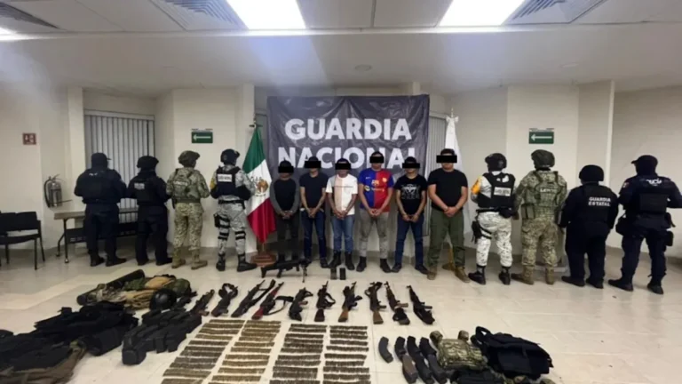 Tres operadores del cártel de Sinaloa caen con armamento en la costa de Chiapas