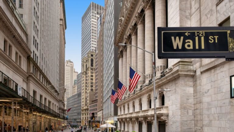 Wall Street 2026: Meta se dispara $150 mil millones y Microsoft se hunde
