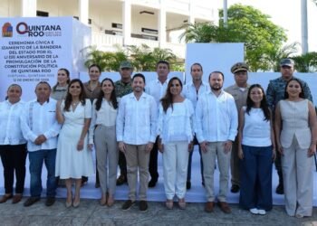 Encabeza Gobernadora ceremonia por los 51 años de la Carta Magna de Quintana Roo