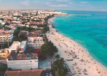 PESE A POLÍTICAS DE TRUMP: Mantiene Playa del Carmen estabilidad económica durante 2025