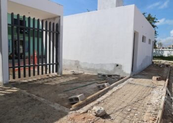 Isla Mujeres avanza con la construcción del campo de fútbol soccer de la Salinas