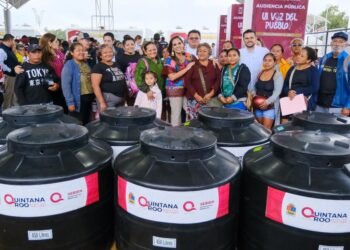 AUDIENCIA PÚBLICA: Atiende Gobierno estatal a más de 1,400 personas en Cozumel