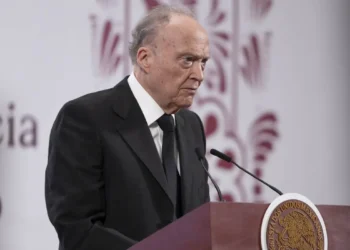 Confirma Sheinbaum envío de Gertz Manero a Gran Bretaña