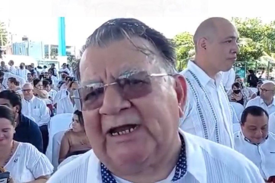 DESCONOCE A SU RELEVO: Arturo Abreu pone en “tela de duda” llegada de ...