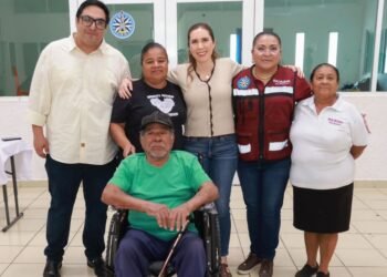 “MIÉRCOLES CON LA GENTE”: Atiende Atenea Gómez a familias de la Zona Continental