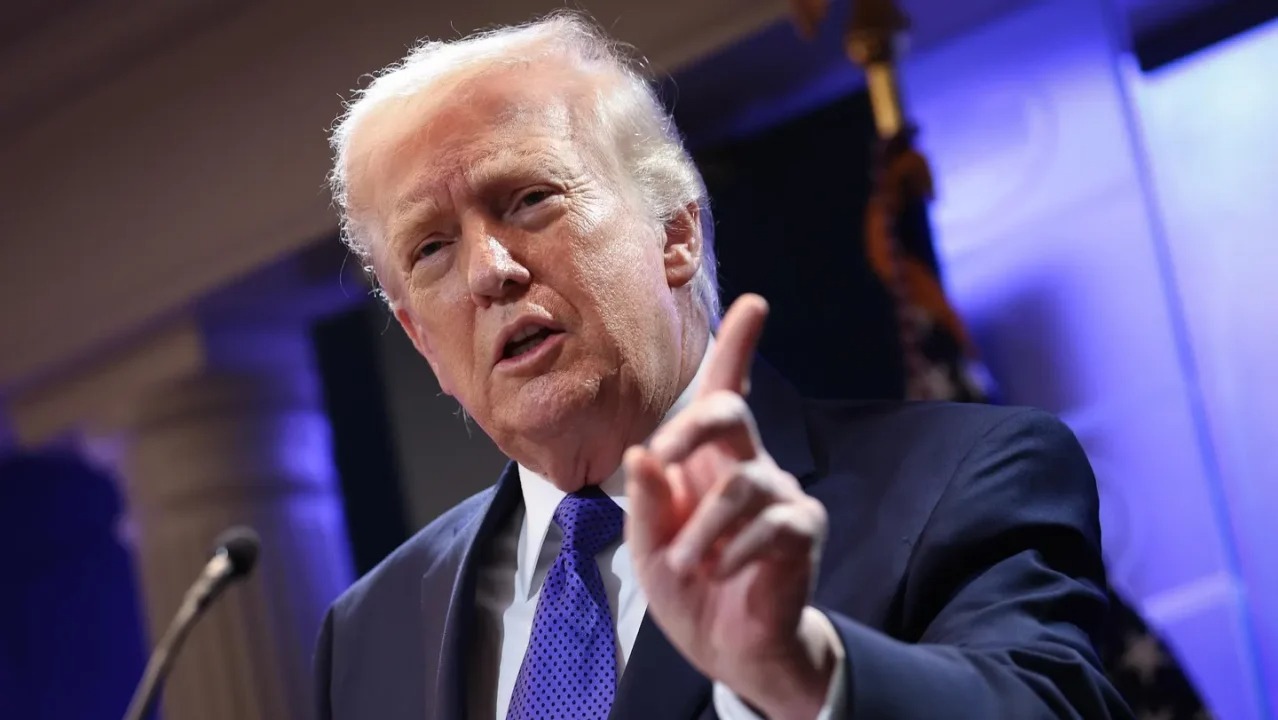 Aranceles de Trump del 10% entran en vigor: Reconfiguración del ...