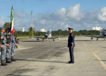 AMPLÍAN FUNCIONES: Convertirán Base Aérea Militar No. 4 de Cozumel en la 18 3 AMPLÍAN FUNCIONES: Convertirán Base Aérea Militar No. 4 de Cozumel en la 18