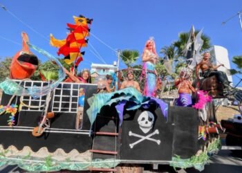 CONCLUYEN ACTIVIDADES: Exitoso tercer desfile del Carnaval “Soy Isla Mujeres” 2026