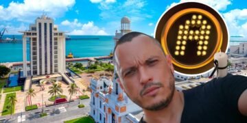 Fallece Héctor Zamorano, voz inolvidable de la primera generación de La Academia