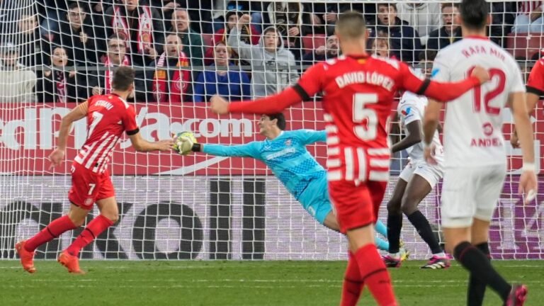 Horarios y dónde ver Sevilla vs. Girona: El partido aplazado que definirá la zona media