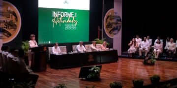 INFORME 2025: Presenta rectora de la Uqroo avances y logros