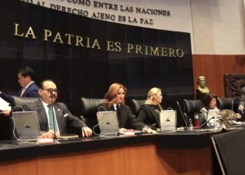 Jornada laboral: Senado aprueba reducción a 40 horas, pero alertan sobre "simulación"