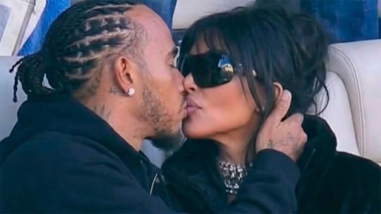 Kim Kardashian y Lewis Hamilton en el Super Bowl 2026