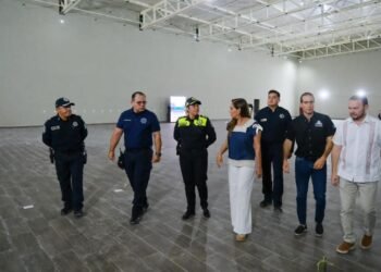 AVANCE DEL 70%: Supervisan construcción del C4 en Tulum