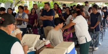 EN DOS DÍAS: Aplican más de 2 mil vacunas antisarampión en Cancún