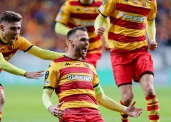 Pronóstico y dónde ver Jagiellonia Białystok vs ACF Fiorentina: UEFA Conference League