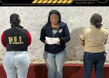 Detienen a mujer por fraude en venta de autos robados vía Marketplace