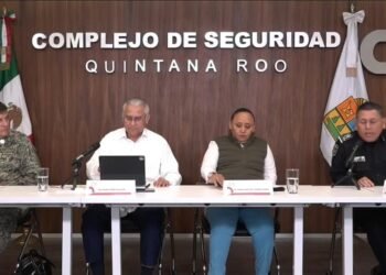 BLOQUEO EN LIMONES: Reportan 20 detenidos y un policía lesionado (VIDEO)