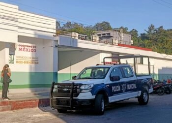 EN CHETUMAL: Hallan camioneta de Carlos Hernández Gorocica con manchas de sangre en la UT