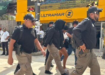 FGR detiene en Cozumel a esposa del líder de un grupo criminal