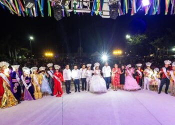 Coronan a soberanos del Carnaval Playa del Carmen 2026