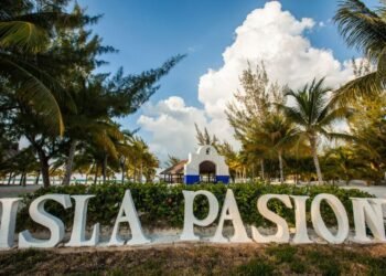 TRIPADVISOR: Reconocen a Isla Pasión como mejor playa del mundo en 2026