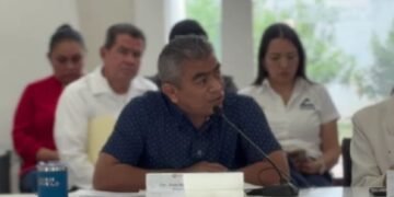 Propone regidor sanciones contra CFE, Aguakán y telecomunicaciones por daños urbanos (VIDEO)