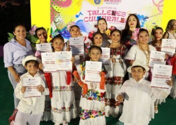 Clausura Atenea Gómez talleres culturales para niños y jóvenes