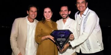 Se consolida Isla Mujeres como destino de lujo; galardonan a hotel con Cinco Diamantes