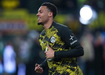 Dónde ver al Borussia Dortmund buscar redención en el feudo del Colonia para salvar su temporada