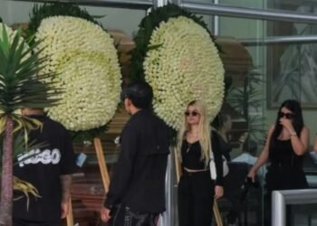 El funeral de "El Mencho": Ataúd de oro y la aparición de Laisha Michelle que reconfigura el CJNG