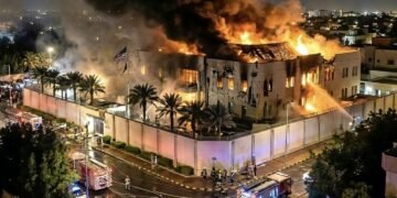 Escalada sin retorno: Ataques directos y asedio total sacuden Oriente Medio