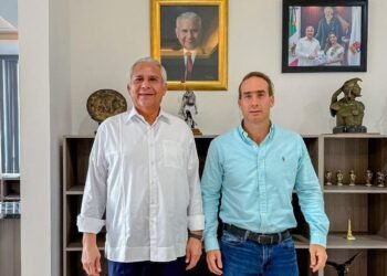 Se reúne Diego Castañón con el fiscal Raciel López Salazar en Tulum