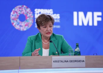 Guía para entender cómo la crisis en Medio Oriente impacta su bolsillo