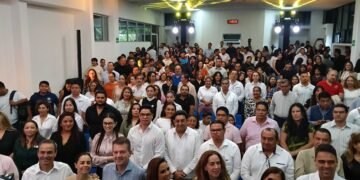 Firma ABM alianza con Quintana Roo previo a convención bancaria