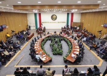 Avanza en el INE proceso de registro de Somos México