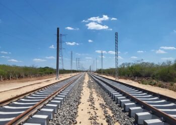 Impacto del Tren Maya: El fin de la burbuja constructora y la recesión en el Caribe