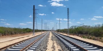 Impacto del Tren Maya: El fin de la burbuja constructora y la recesión en el Caribe