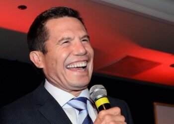 Julio César Chávez corona la gran noche del Ring Royale en Monterrey 7 Julio César Chávez corona la gran noche del Ring Royale en Monterrey