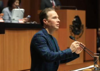 REFORMA ELECTORAL: Abre Manuel Velasco puerta a que senadores abandonen bancada del PVEM