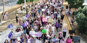 MARCHAS DEL 8M: Exigen mujeres alto a la violencia de género en QR