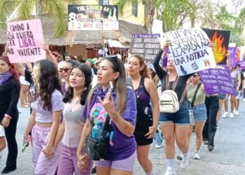 8M: Exigen mujeres justicia y fin a violencia de género en PDC