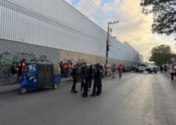 EN VILLAS DEL MAR: Mototaxistas reinstalan base tras ser retirados por Imoveqroo